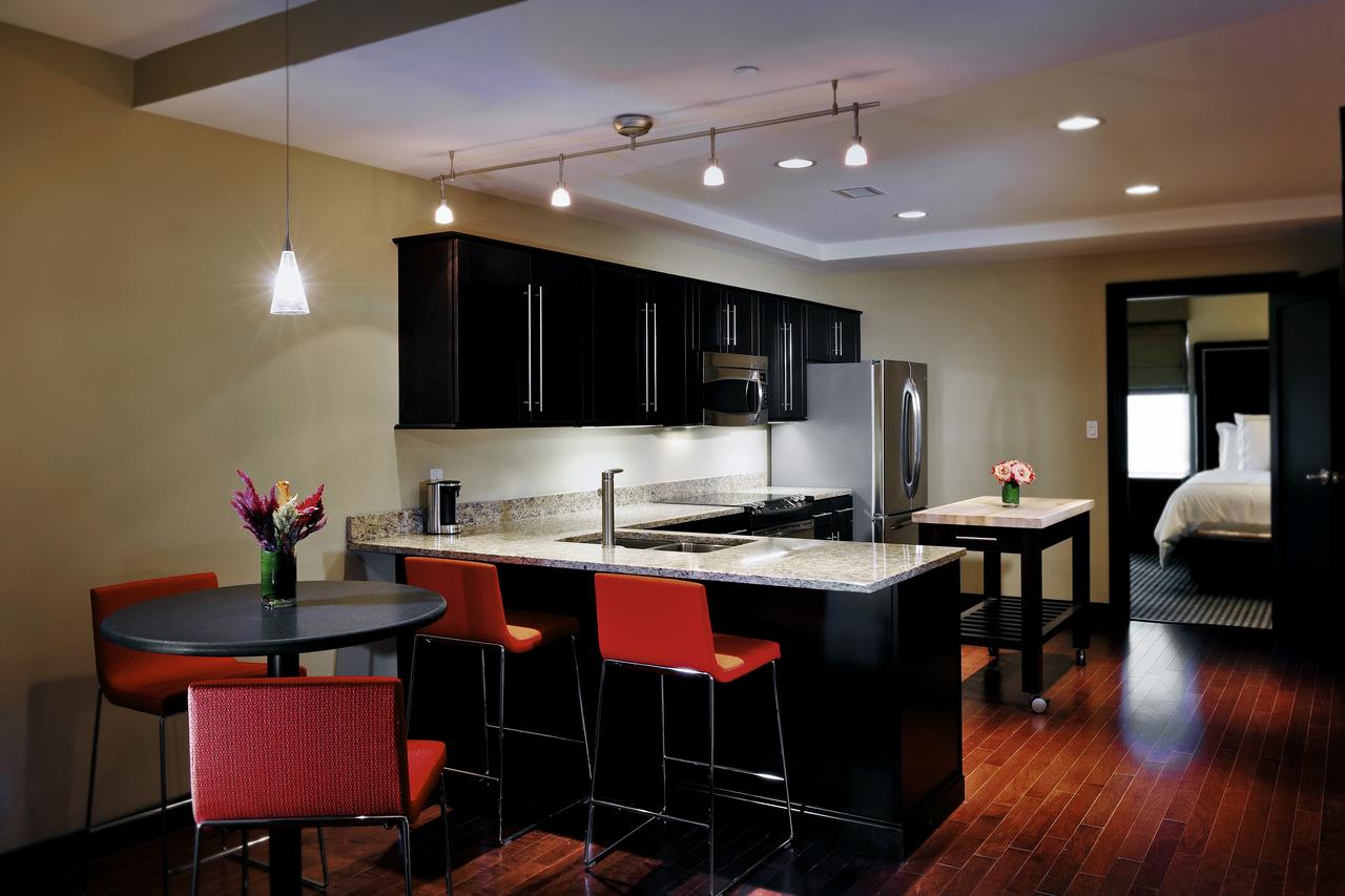 The Mayo Hotel - thumb 2