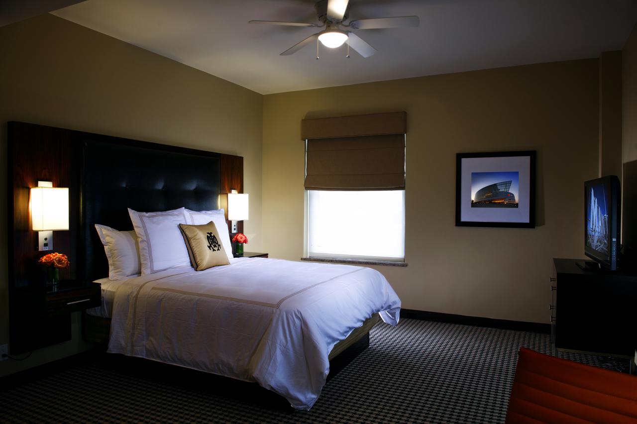 The Mayo Hotel - thumb 8