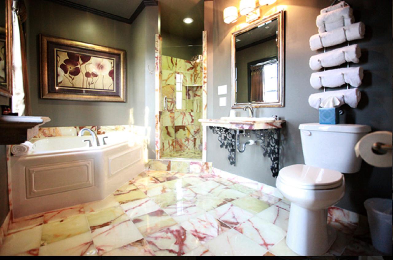 The Campbell Hotel - thumb 34