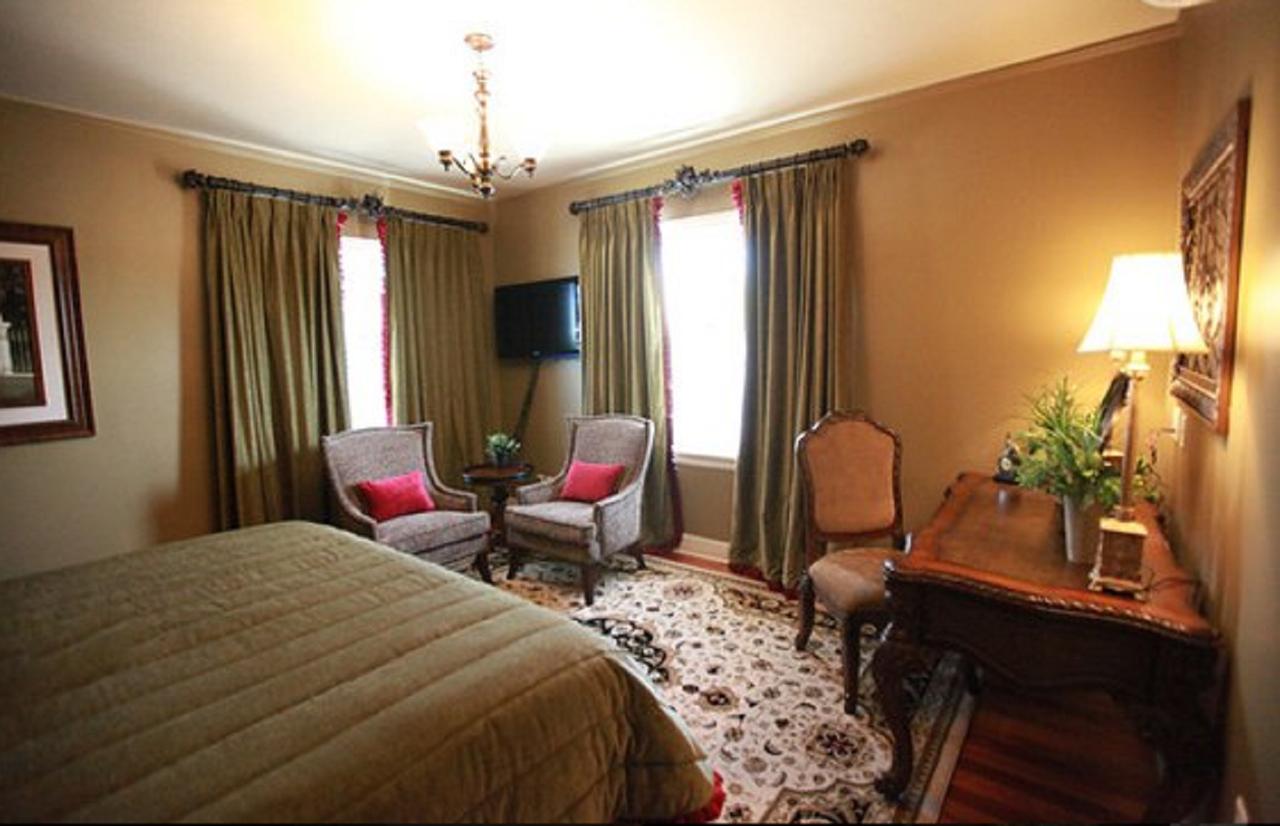 The Campbell Hotel - thumb 14