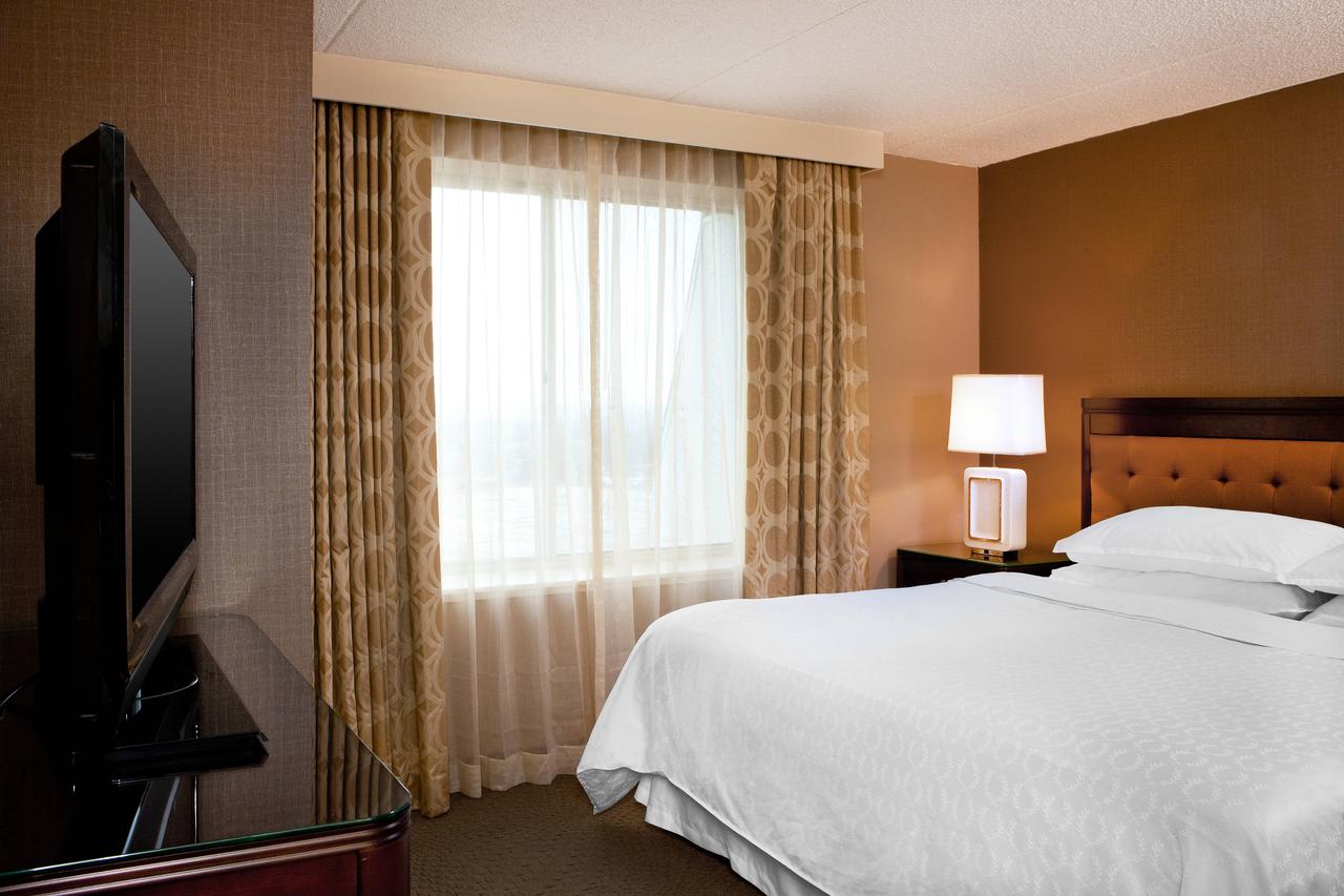 Sheraton Great Valley Hotel - thumb 28