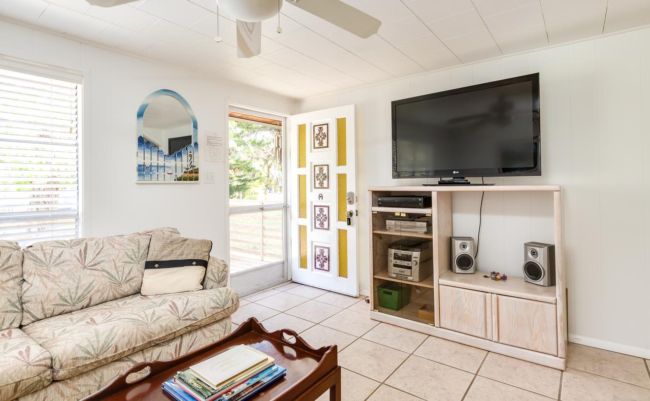 967 Fitzhugh Street Cottage - thumb 6