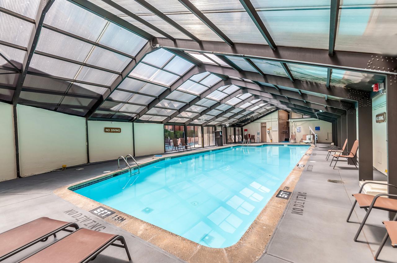 Red Lion Hotel Rosslyn Iwo Jima - thumb 2