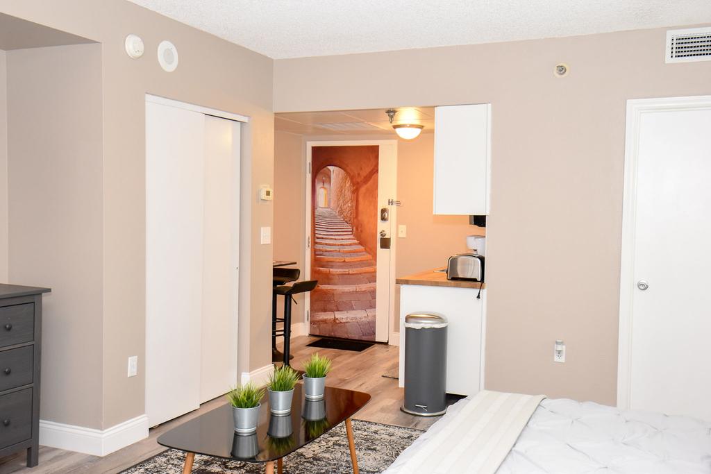 3 CLOSE TO ALL ATTRACTIONS! - thumb 2