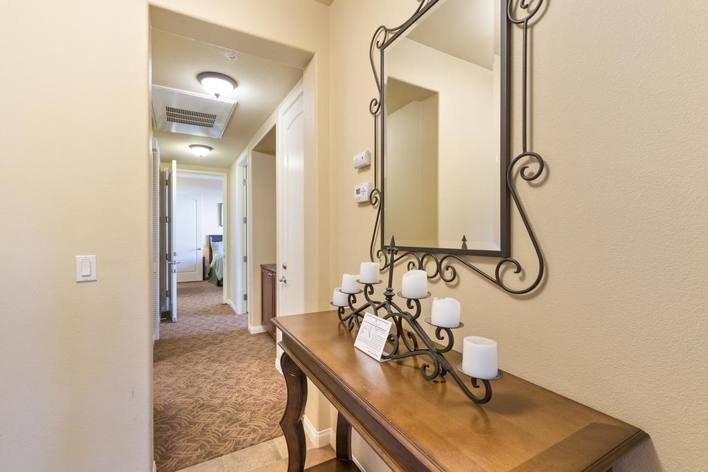 (C44) Lux Villa Near Clubhouse W/ Ms. Pac Man Condo - thumb 1