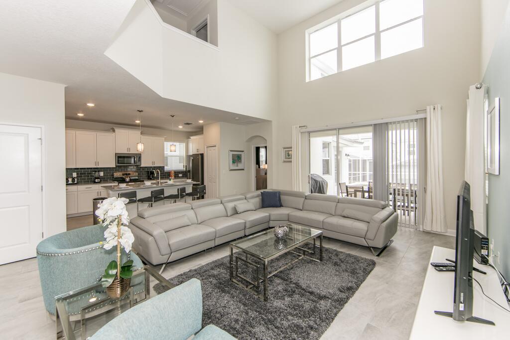 (JA1561) Champions Gate Home 5/5 Private Pool & Jaccuzi, Free Waterpark - thumb 0