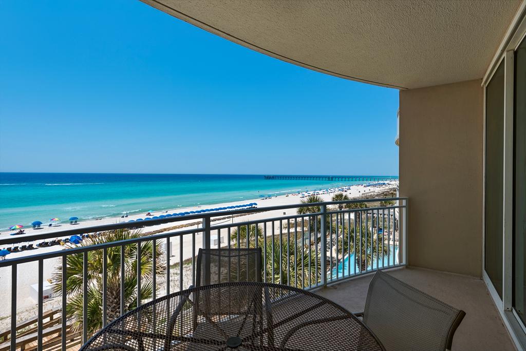 0305 - 2B/2 Bath With Bunks - Gulf Front Balcony - Living Room Faces The Gulf - thumb 1