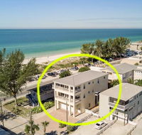 102 6Th St S-Downstairs Home - Accommodation Florida