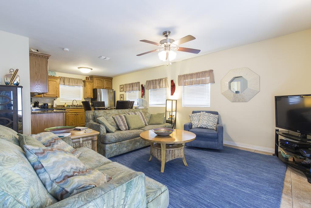 113 E. Pompano - thumb 3