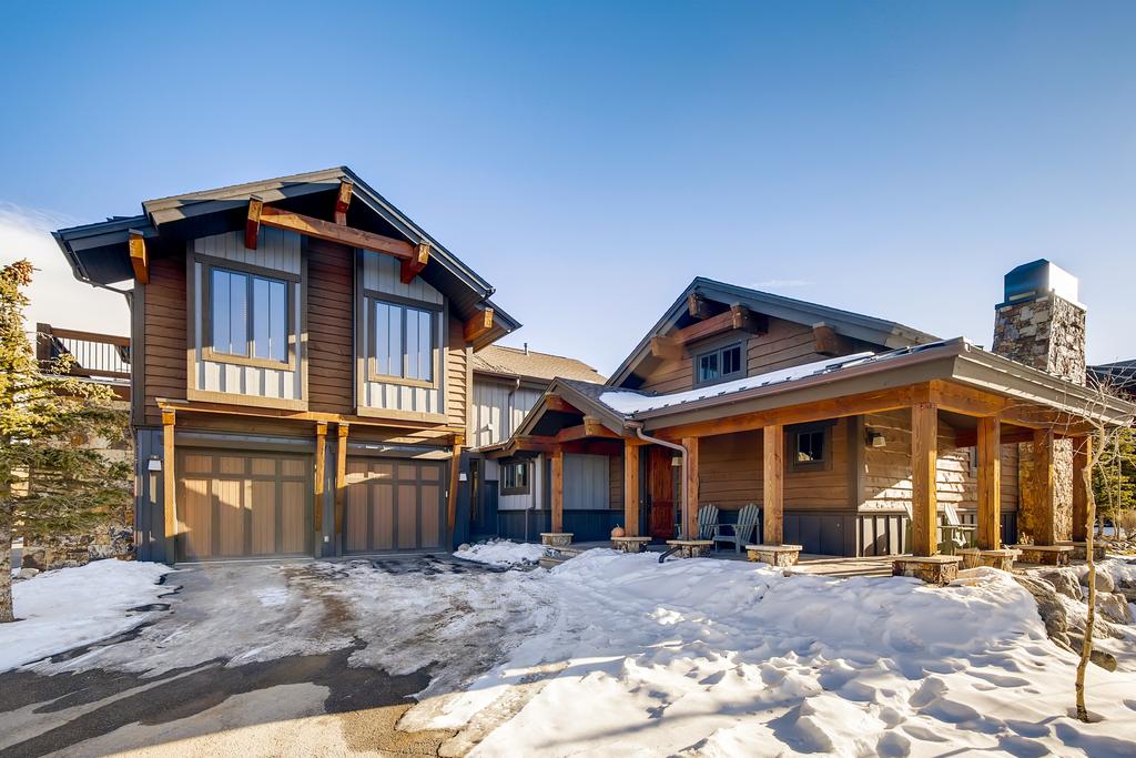 308 Shores Lane Home - thumb 0