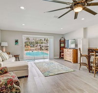 4836-4838 Esplanade St B-Pool - Accommodation Florida