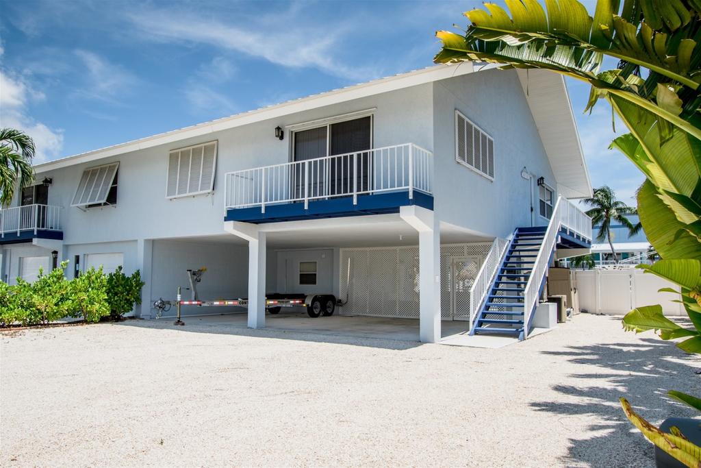 Angler's Dream 2bed/2bath Half Duplex With Private Pool & Dockage - thumb 2