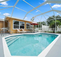 Aurora Seabreeze Fenced Yard 3 Bedroom Heated Pool Wi-Fi Sleeps 10 - Accommodation Florida