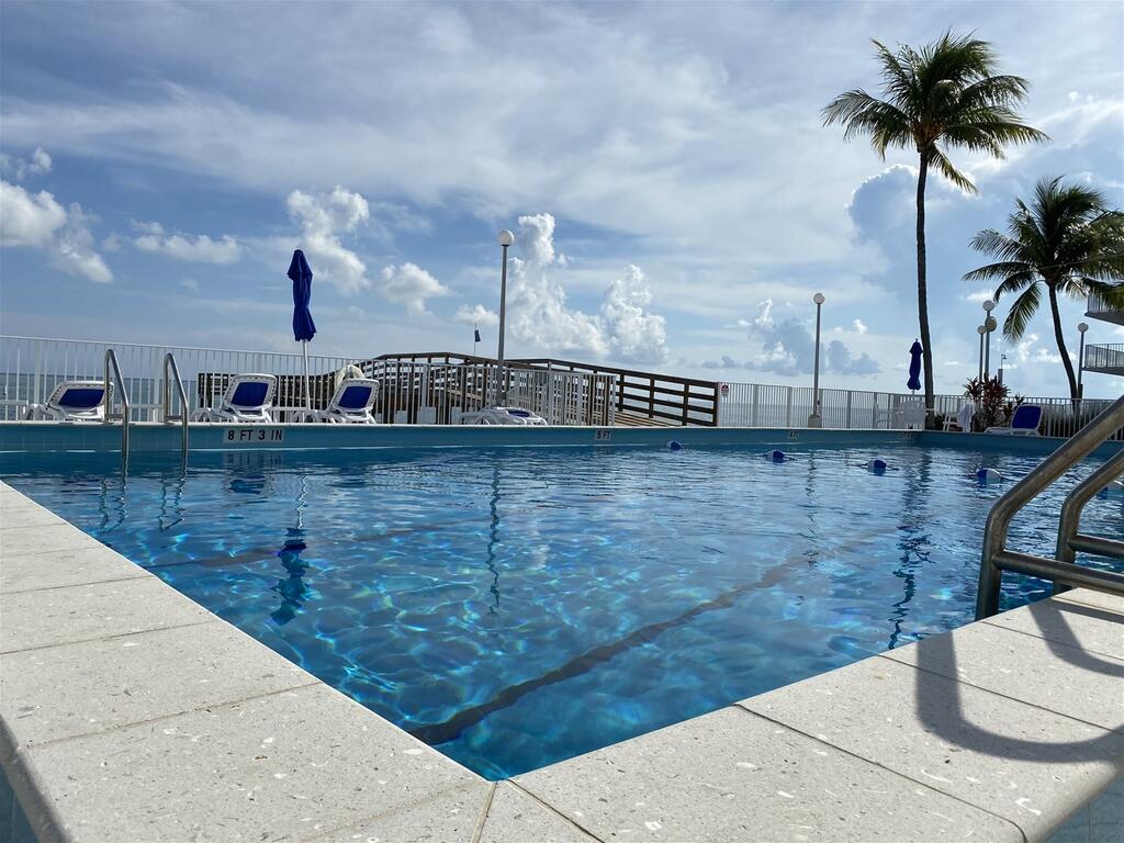 Clara`s Ocean Gem Condo 2bed 2bath Third Floor With Elevator, Pool & Ocean Views! - thumb 2