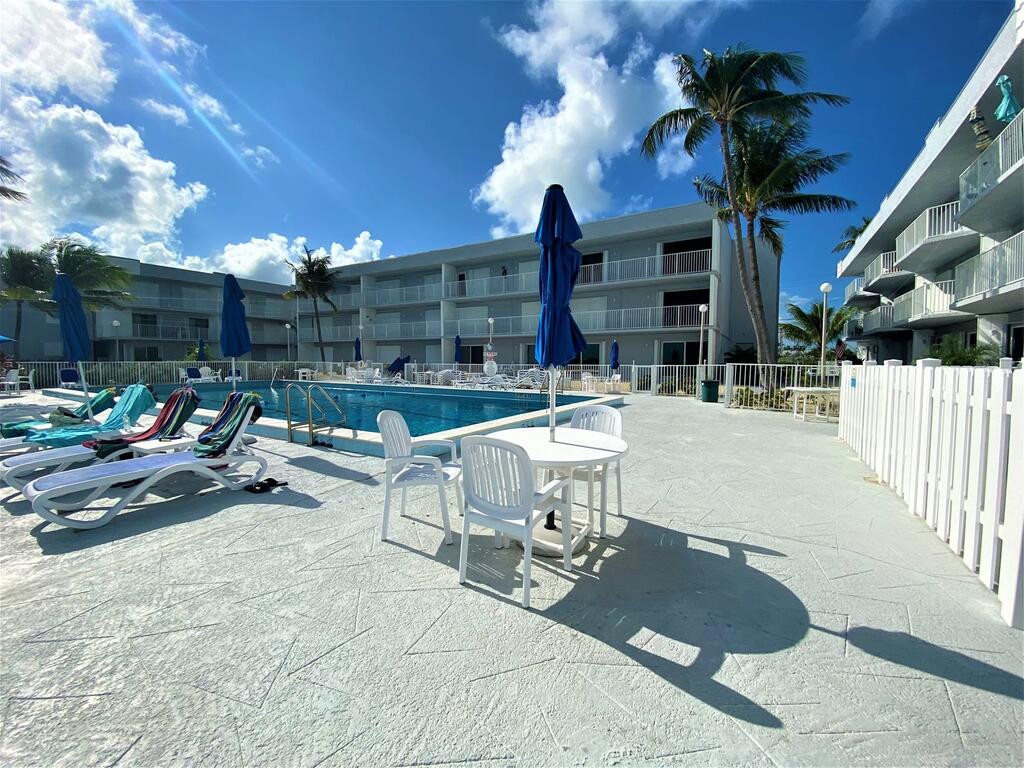 Clara`s Ocean Gem Condo 2bed 2bath Third Floor With Elevator, Pool & Ocean Views! - thumb 1