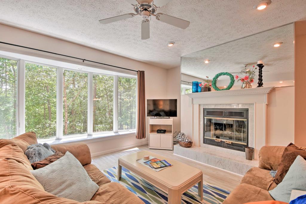 Condo On Lake Keowee With Resort Amenities, Pool - thumb 2