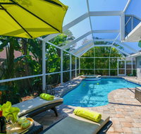 Contemporary Pool Villa I - Private Beach - Heated PoolJacuzzi - Free WiFi - Accommodation Florida