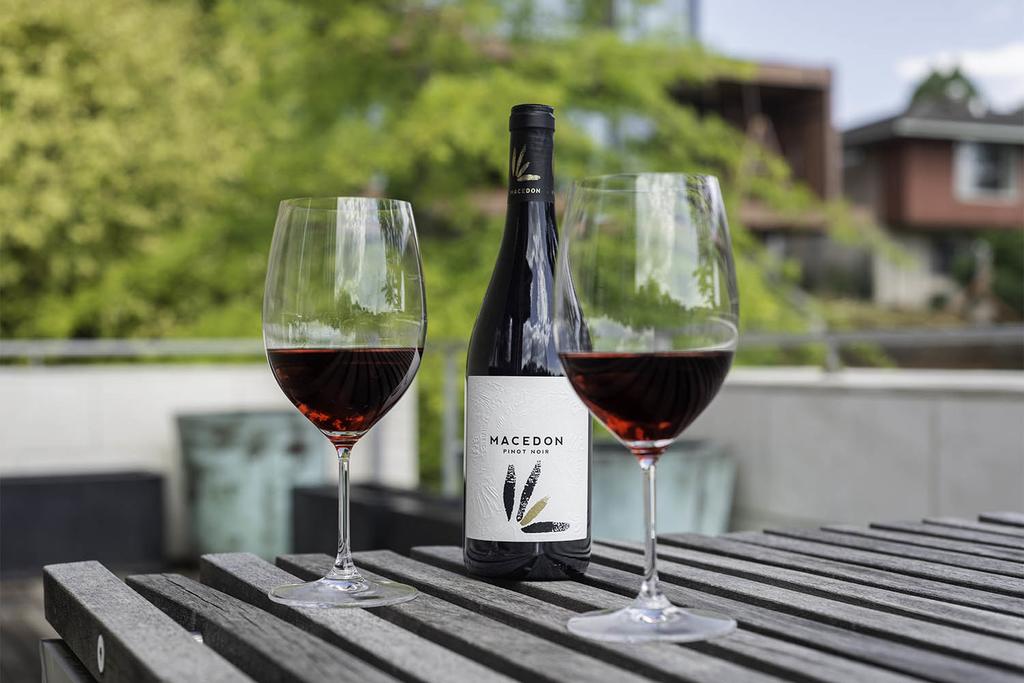 Emerald Contemporary Tranquility W/ Flatiron Mountain Views - thumb 1