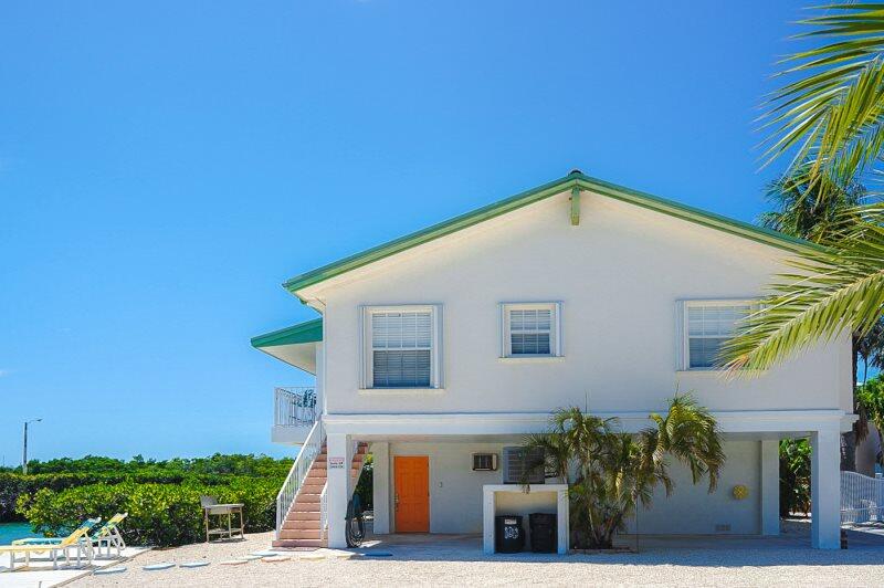 Fins To The Left - 2bed/2bath Duplex With Dockage - thumb 1
