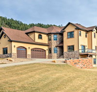 Great 5BR Deadwood Area Home with Hot Tub and Game Room - Accommodation Florida