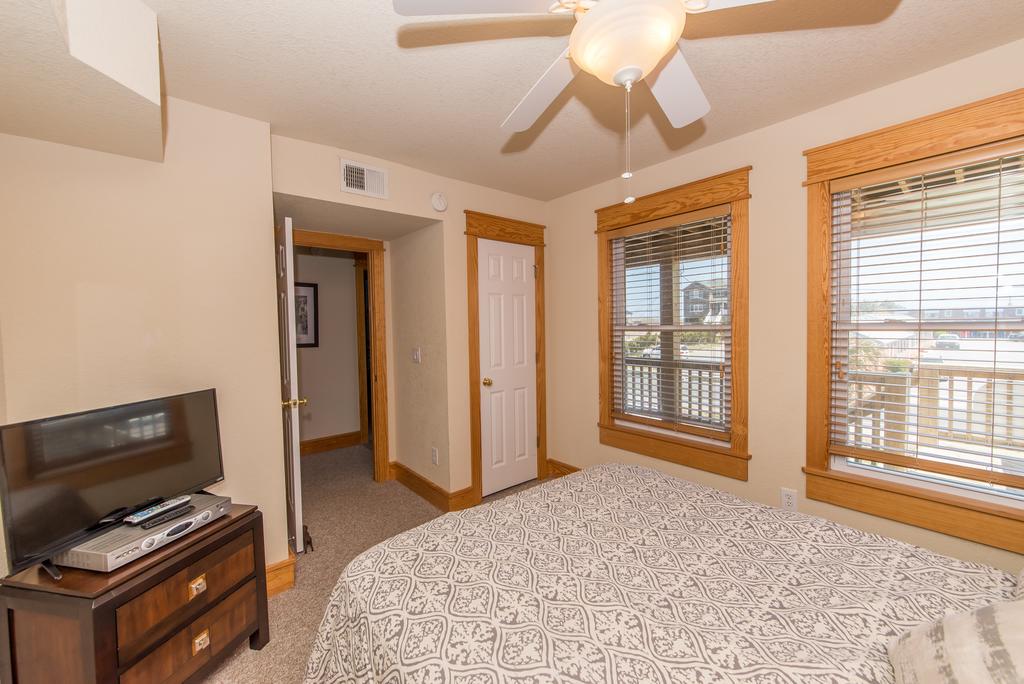 Happy Dog Days II - thumb 1