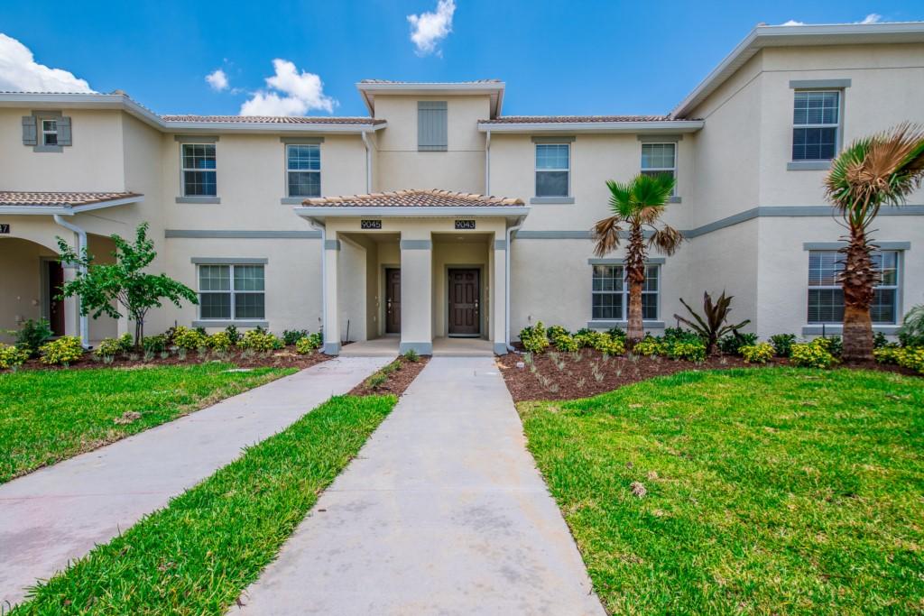High End Champions Gate Town Home - thumb 0