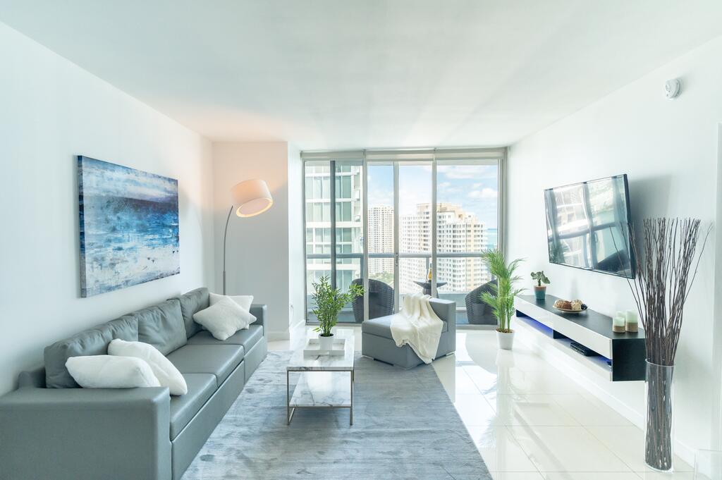 ICON BRICKELL-29th FLOOR OCEAN VIEWS-FREE SPA - thumb 1