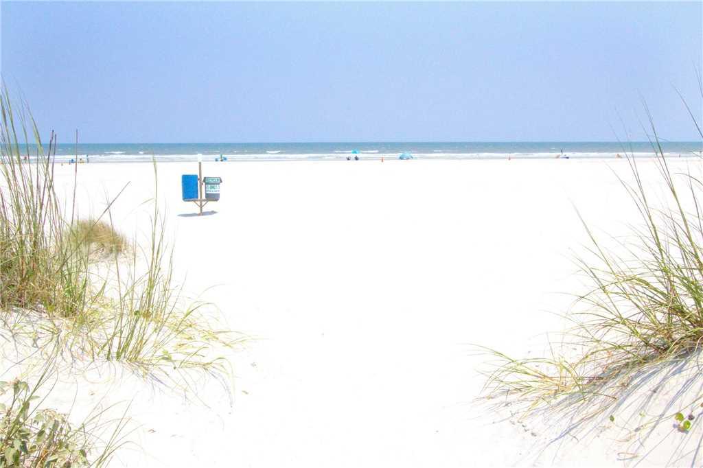 Lakeside House, 4 Bedrooms, Private Heated Pool, HDTV, Sleeps 8, WiFi - thumb 1