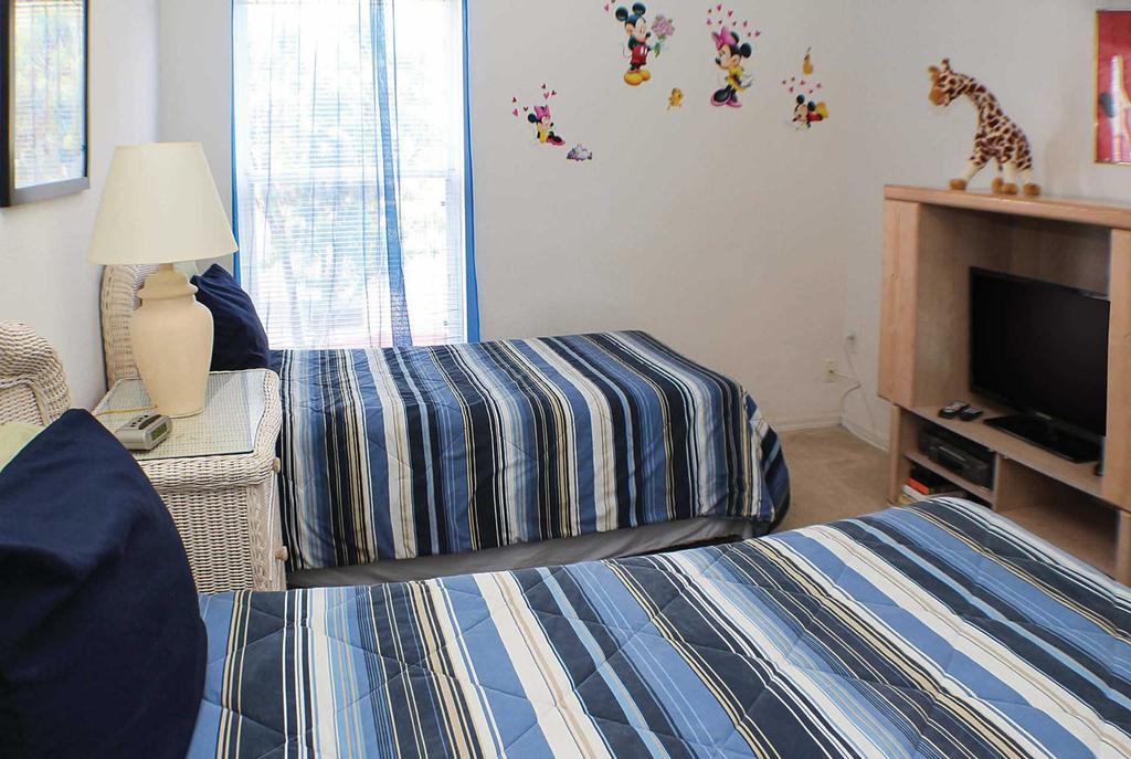 Lamplighter Mobile Park Villa Sleeps 8 Pool Air Con - thumb 2