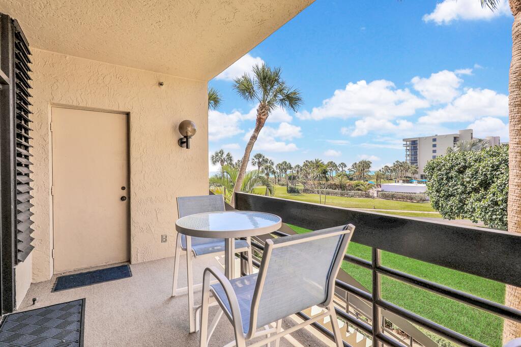 Longboat BeachPlace 7-102 - thumb 2