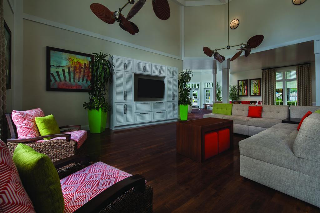 Marriott's Harbour Lake - thumb 2