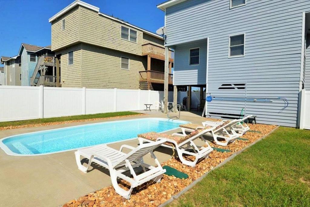 Morgans Sunrise - thumb 1