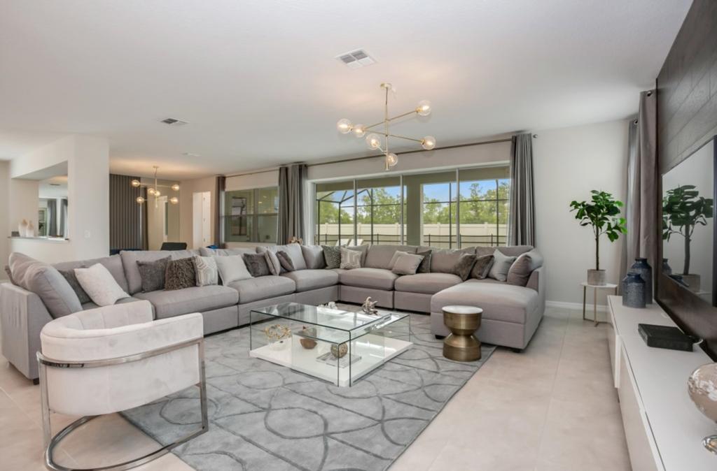 Multiple Luxury Poo Homes Close By FREE Water Park Resort Access - thumb 1