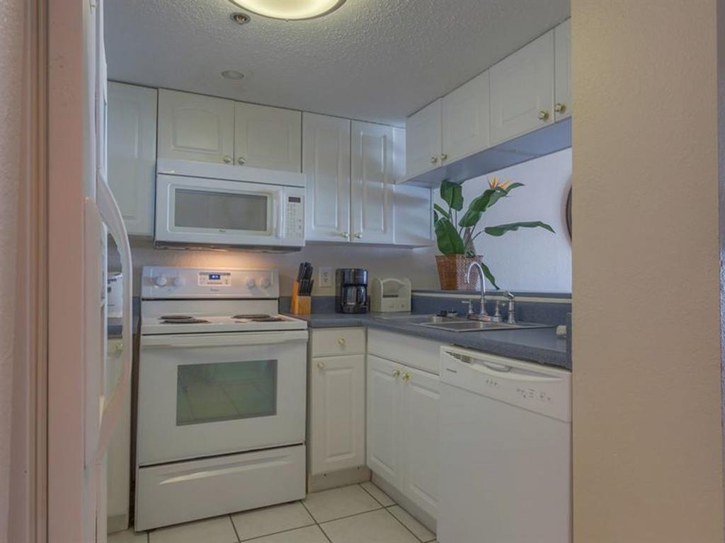 Ocean Breeze West 805 By Meyer Vacation Rentals - thumb 1