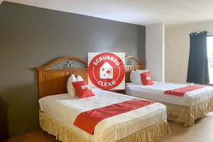 OYO Townhouse & Suites - Orlando