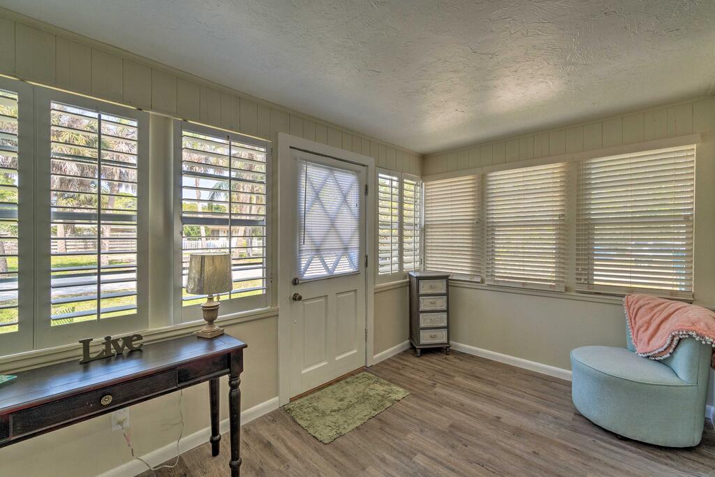 Quiet & Cozy Sarasota House With Yard - Pet Friendly! - thumb 3