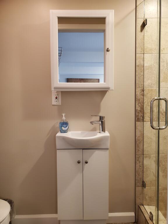 South Bay Stays - Hamilton - thumb 1