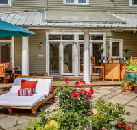 Spectacular Estate with Pool & Mountain Views Jade - Accommodation Florida