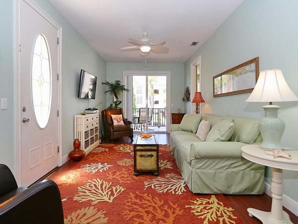 Tropical Daze Down Home - thumb 0