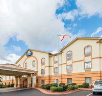 Days Inn  Suites by Wyndham Prattville-Montgomery - Accommodation Florida