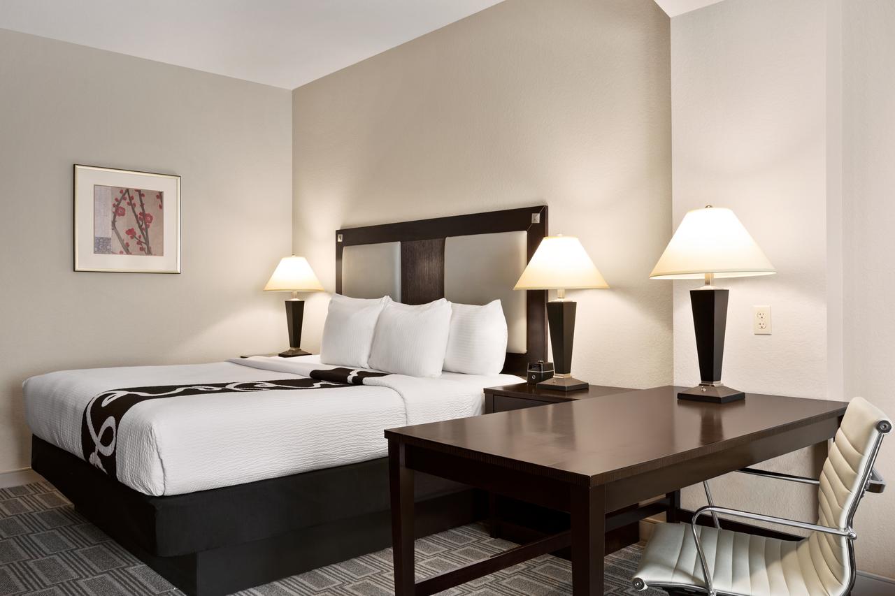 La Quinta By Wyndham Port Charlotte - thumb 23