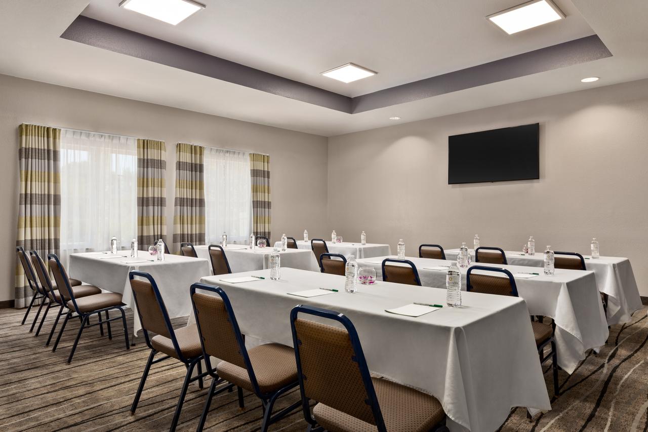 La Quinta By Wyndham Port Charlotte - thumb 17