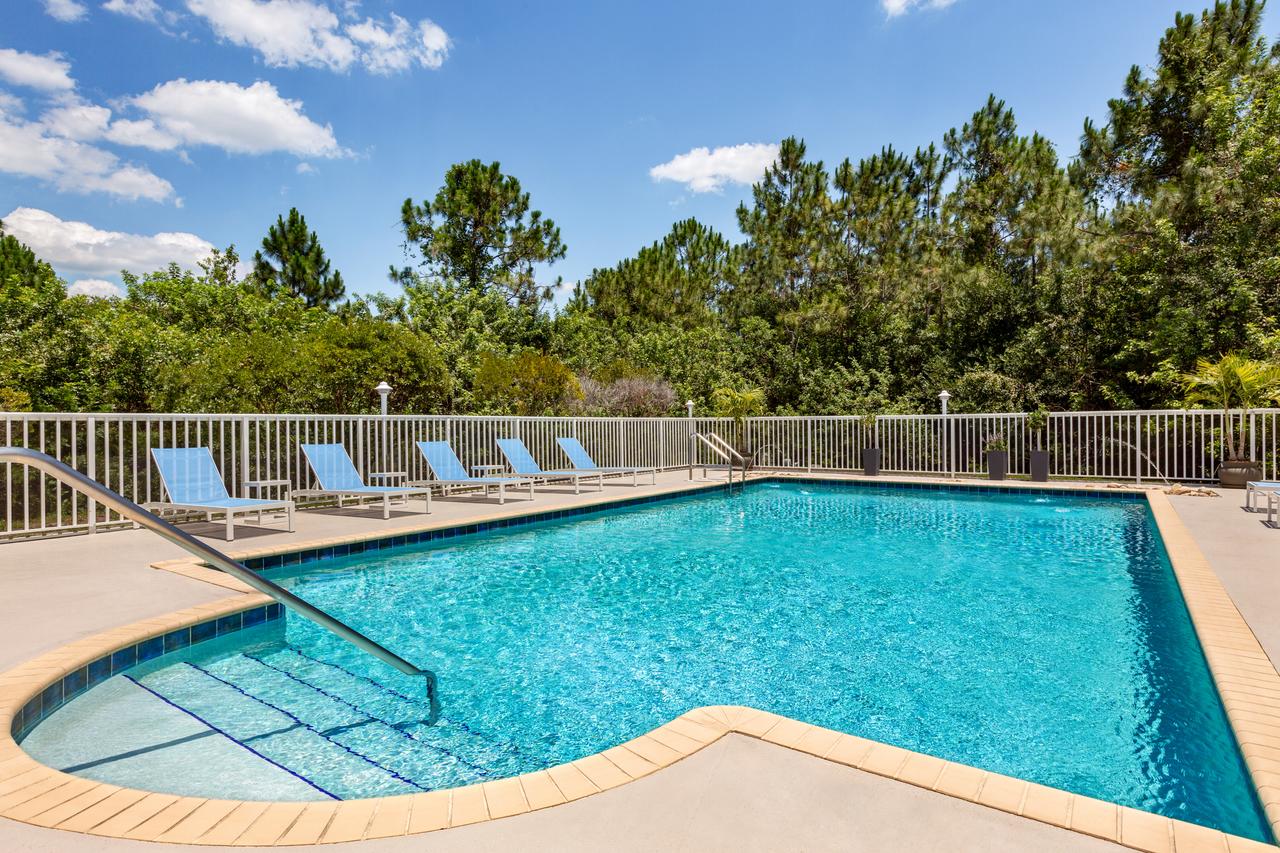 La Quinta By Wyndham Port Charlotte - thumb 35