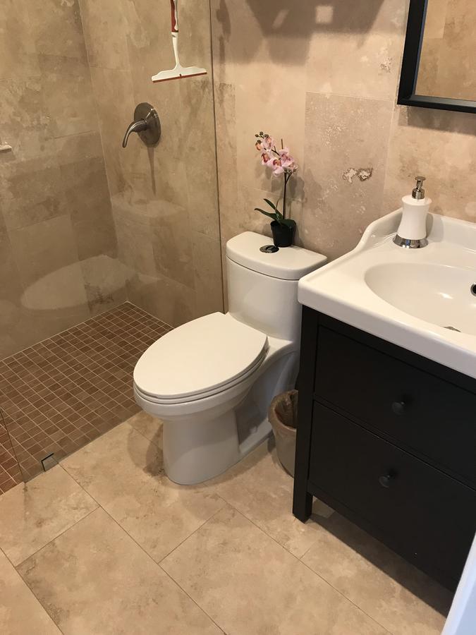 Nice Cottages Near FIU - thumb 23