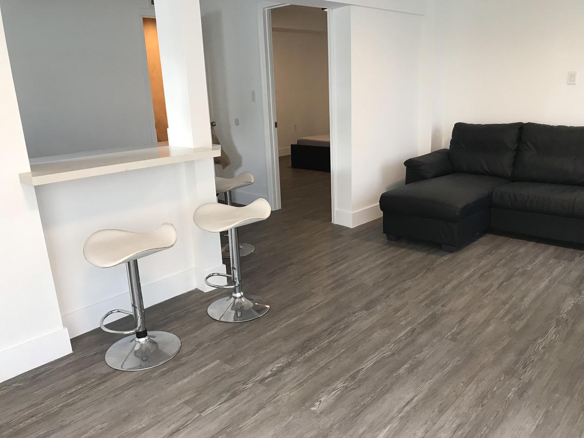 Nice Cottages Near FIU - thumb 38