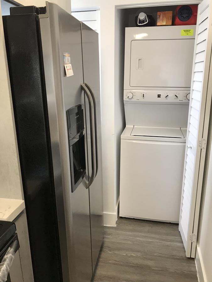 Nice Cottages Near FIU - thumb 24