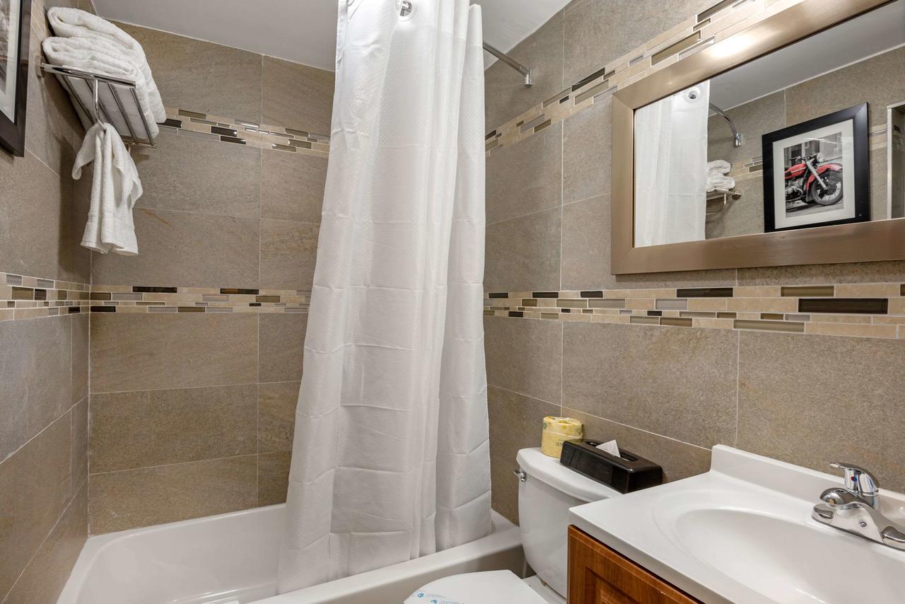 Rodeway Inn - thumb 12