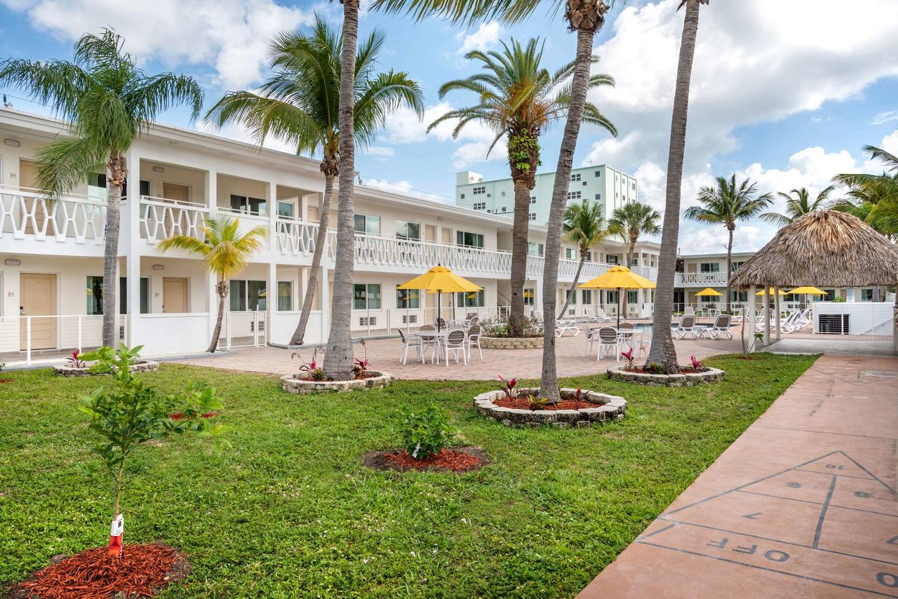 Rodeway Inn - thumb 16