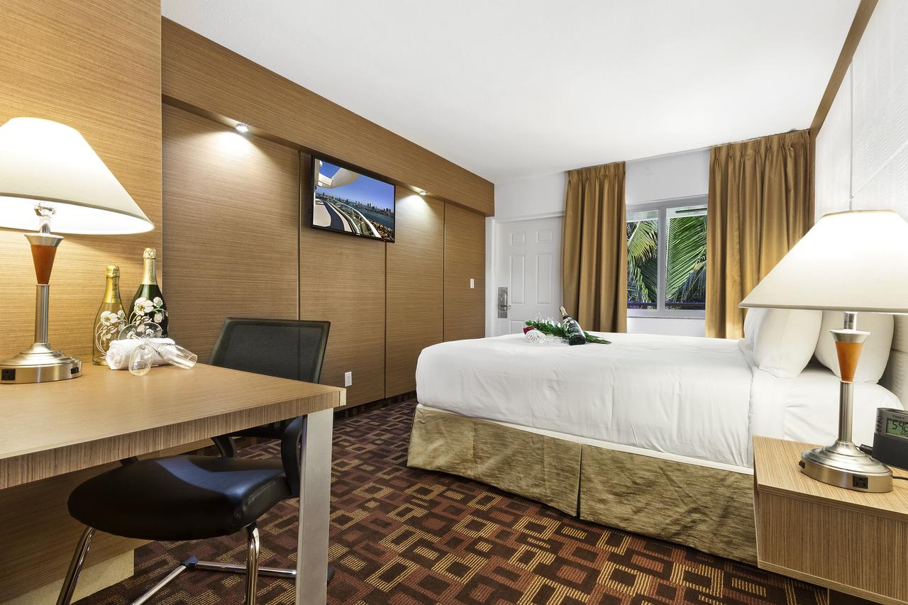 Royal Beach Palace - thumb 25