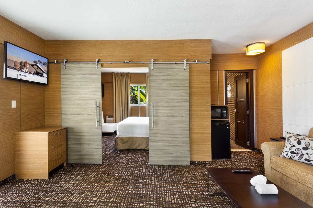 Royal Beach Palace - thumb 23